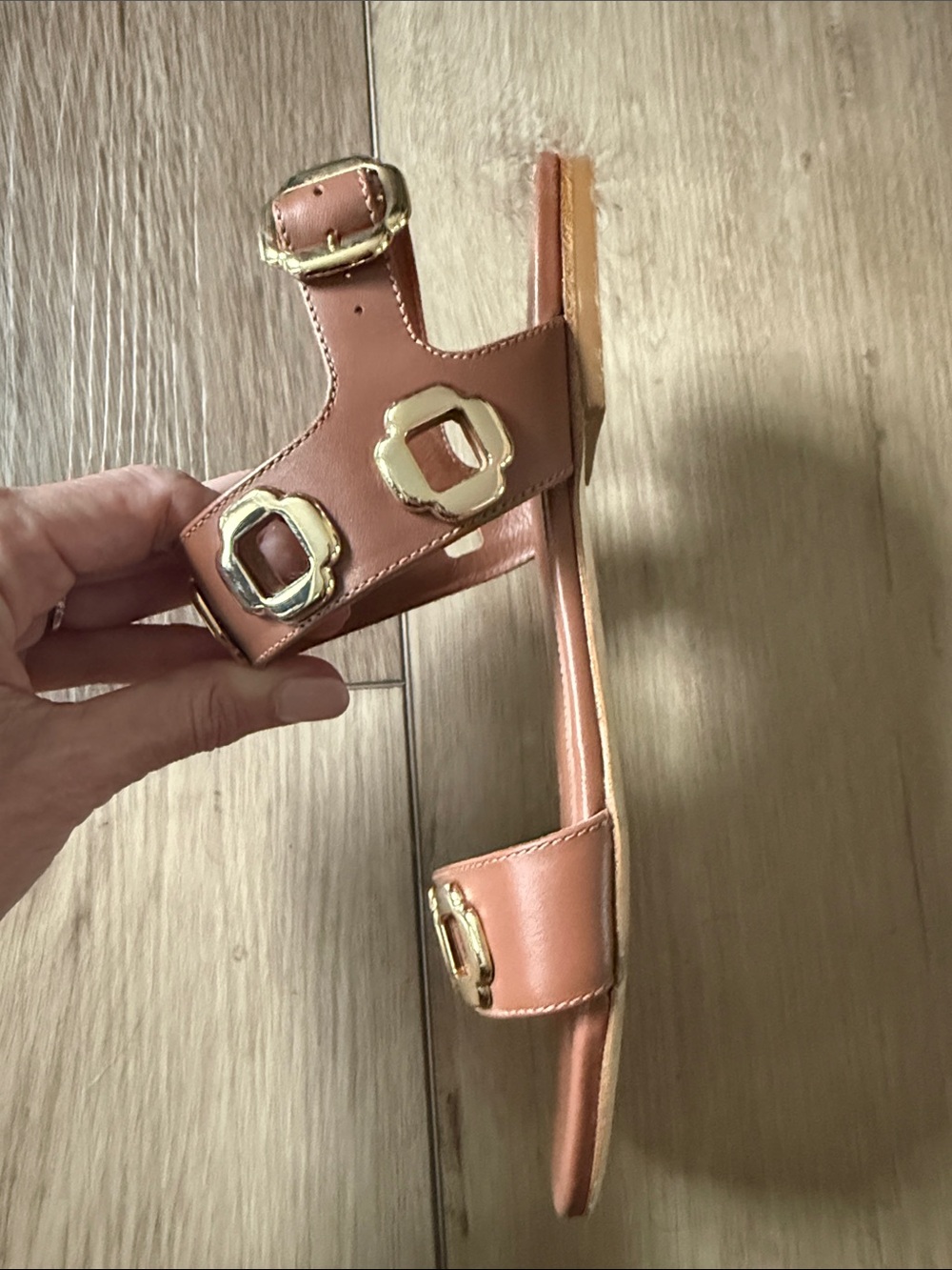 Larroude Caramel Brown Leather Sandals with Gold Hardware | Size 7 - Picture 6 of 8